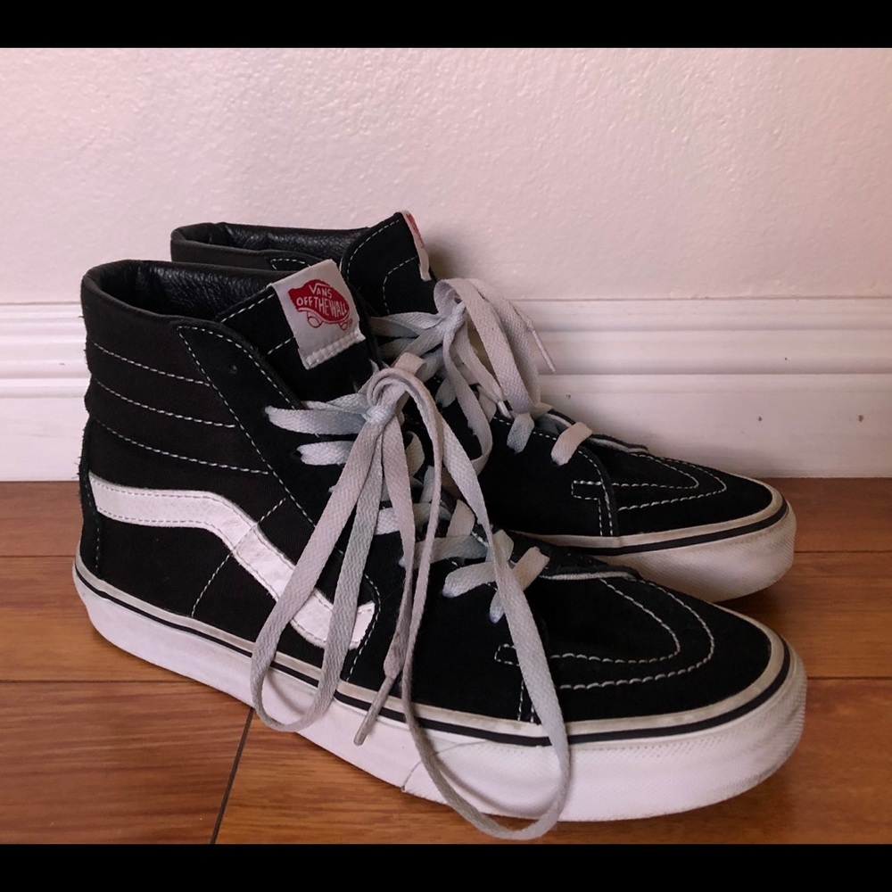 Vans S8 Hi Skate Shoe - Picture 1 of 3